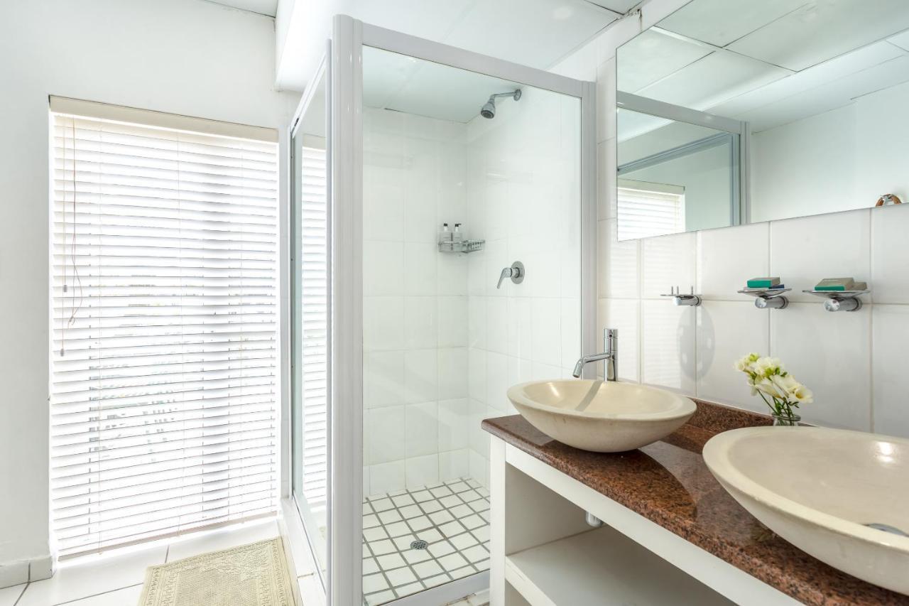 5 Options Guest House Bloubergstrand Dış mekan fotoğraf